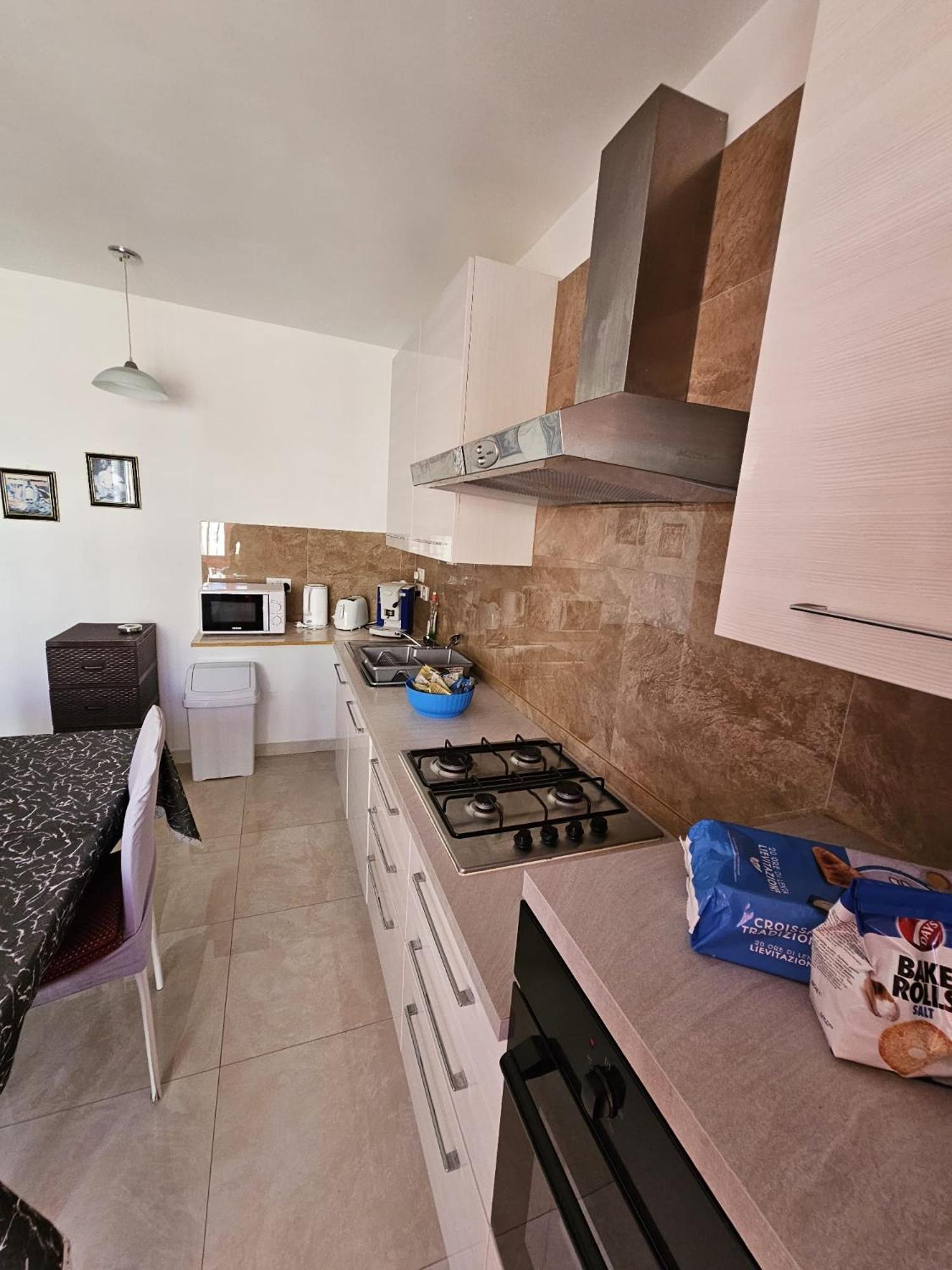Modern Three Bedroom Apartment In Center Bugibba Сент-Полс-Бей Экстерьер фото