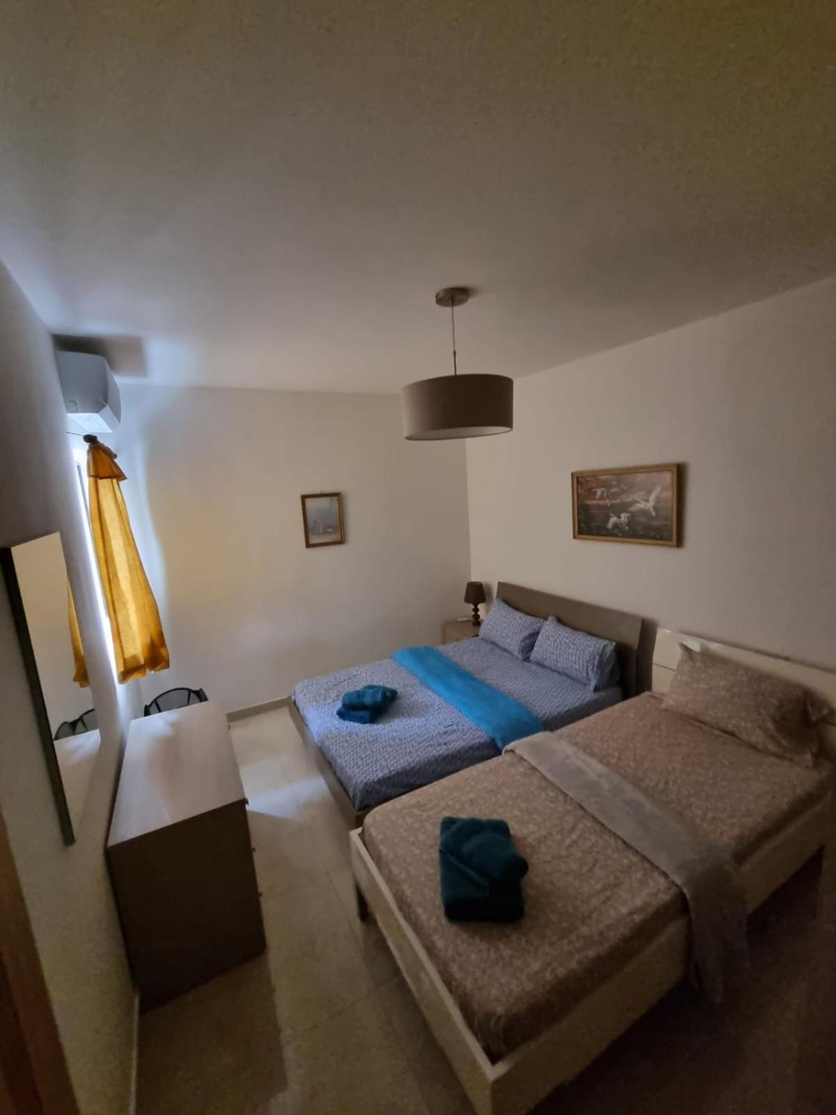 Modern Three Bedroom Apartment In Center Bugibba Сент-Полс-Бей Экстерьер фото